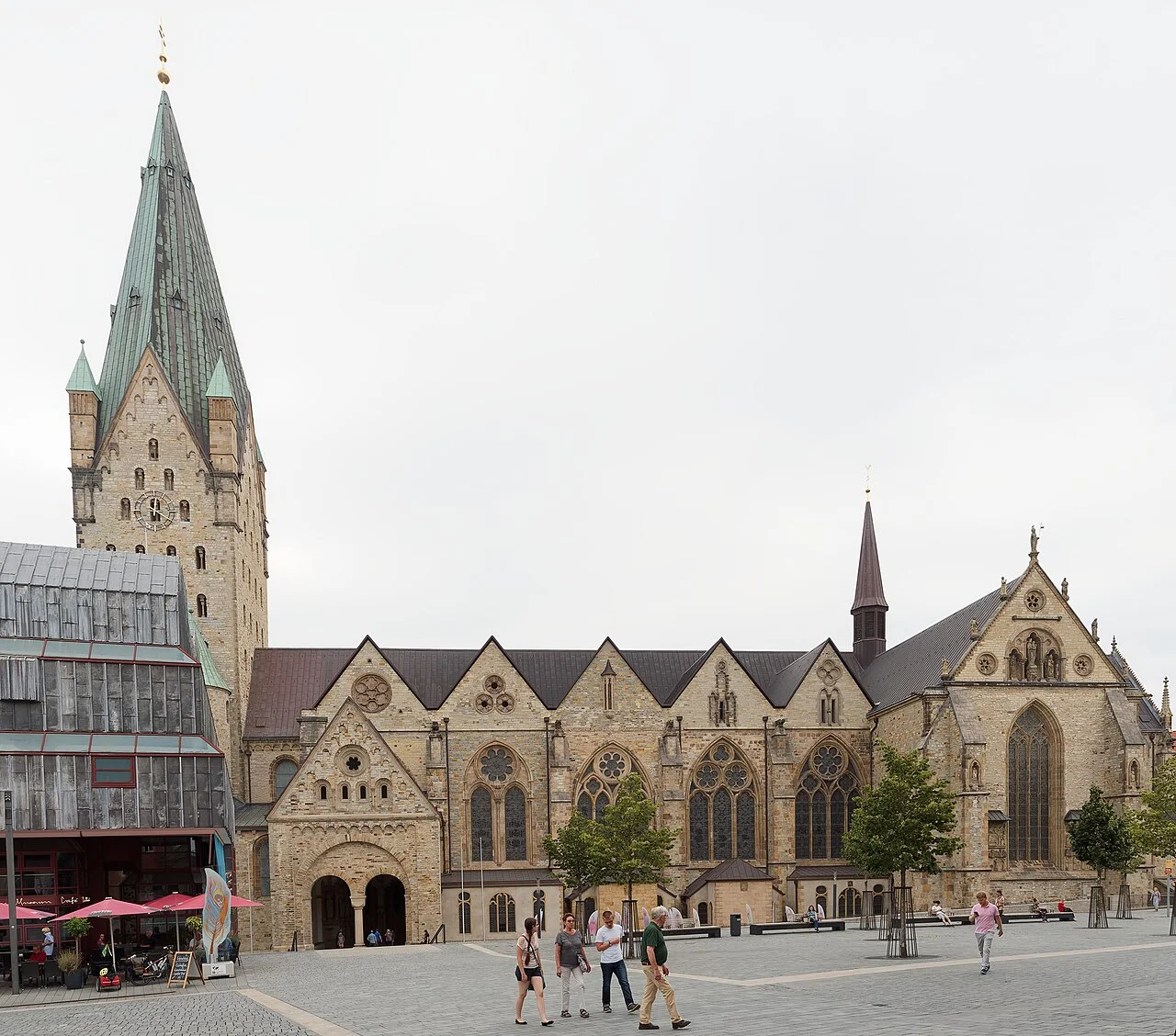 Southern facade of Paderborn Cathedral and the square in front, photographed in August 2020.