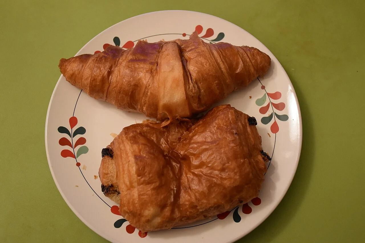 Paris içinde croissant ve pain au chocolat, Ekim 2025