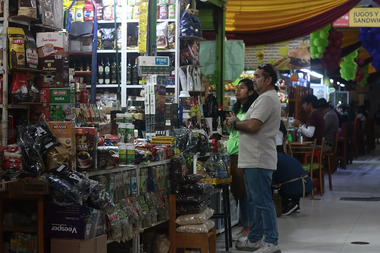 Customers inside Mercado Central in Tacna, August 2026