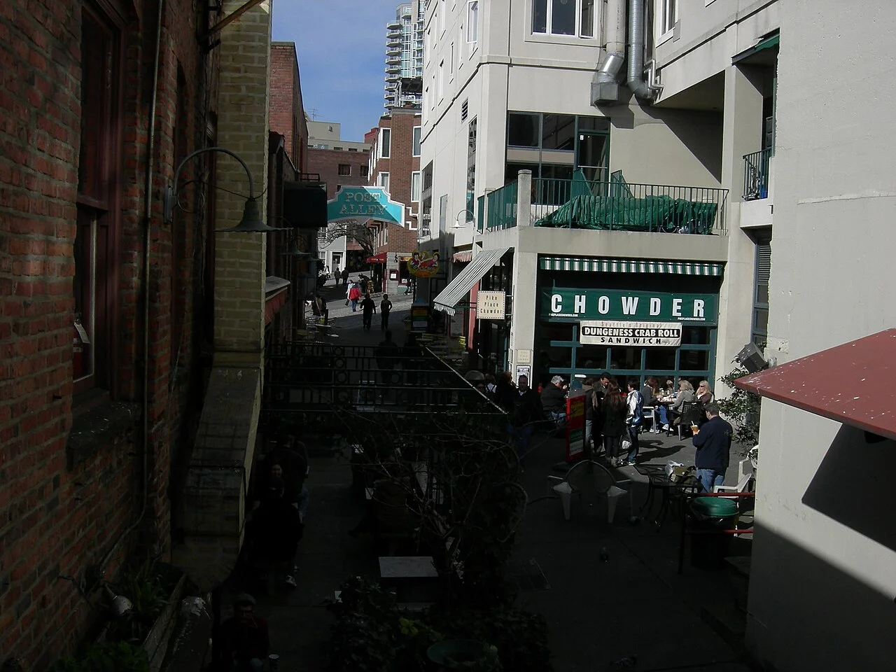 Seattle Pike Place Market Post Alley sokak görünümü, 2008
