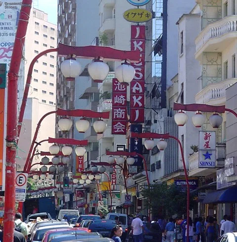 Liberdade street stop on the food route, São Paulo, 2004; height adjusted in 2009