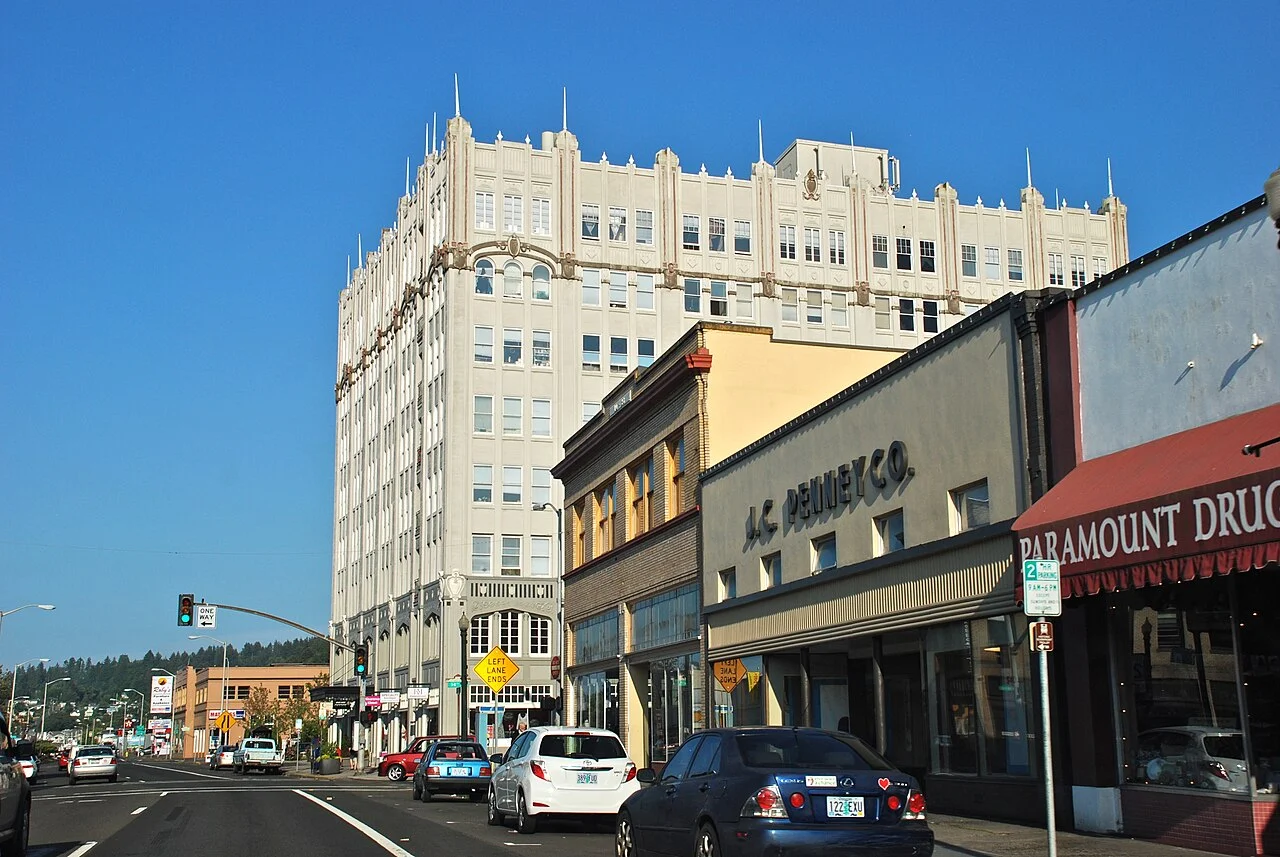 Commercial Street and the former Hotel Astoria, July 2012; not a current hotel recommendation