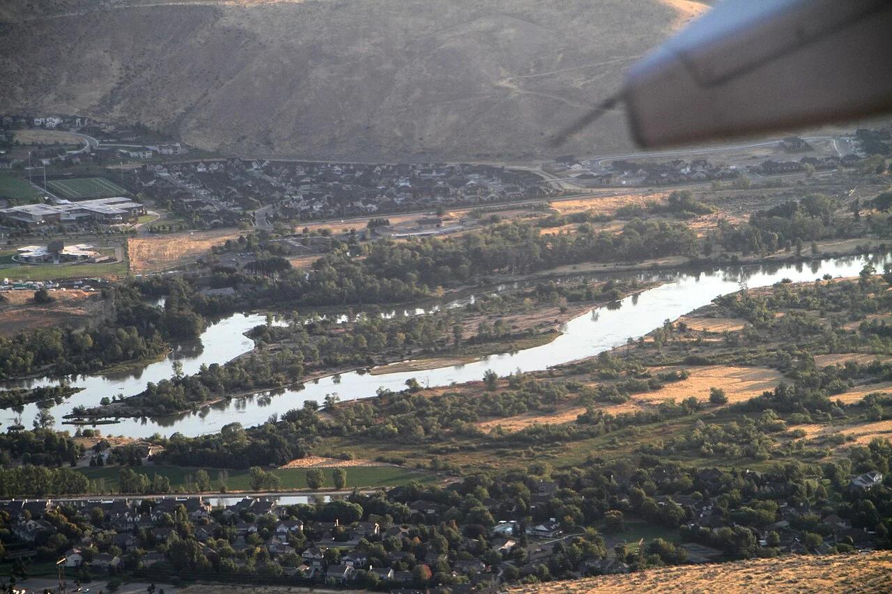 Aerial photograph of the Boise River corridor, September 2014; not a specific Greenbelt walking segment or evidence of today's access