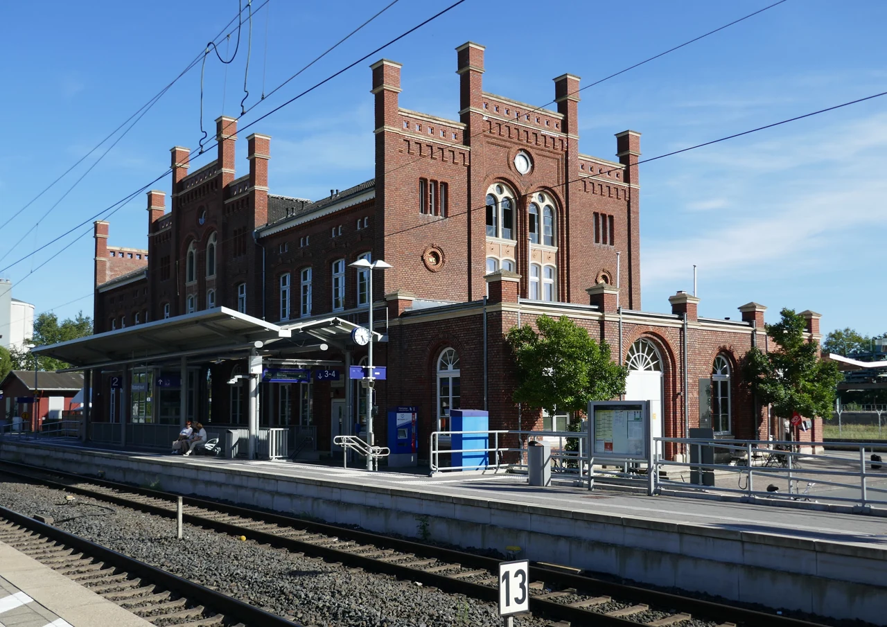 Warburg railway station, 2026