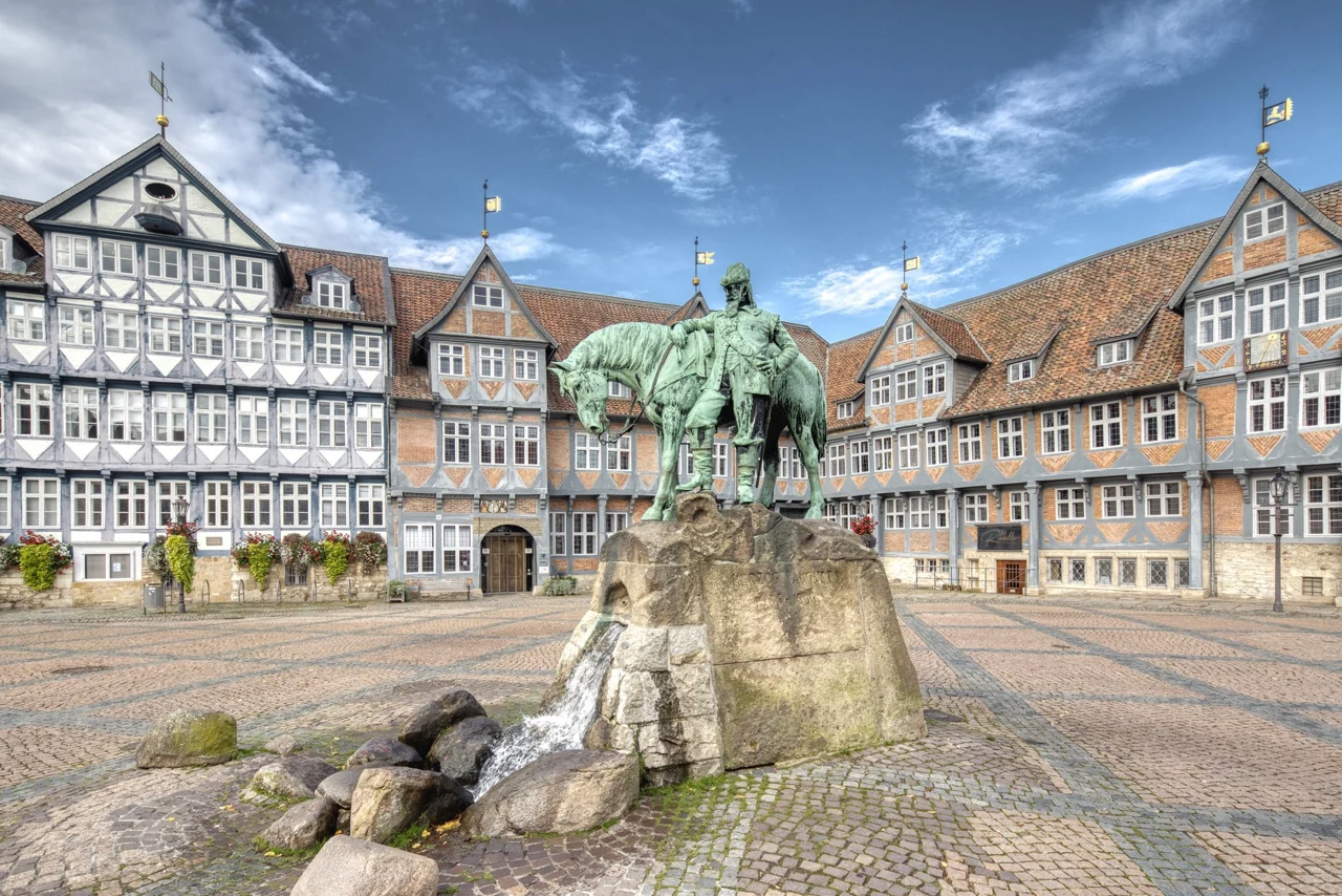 Herzog August statue on Stadtmarkt