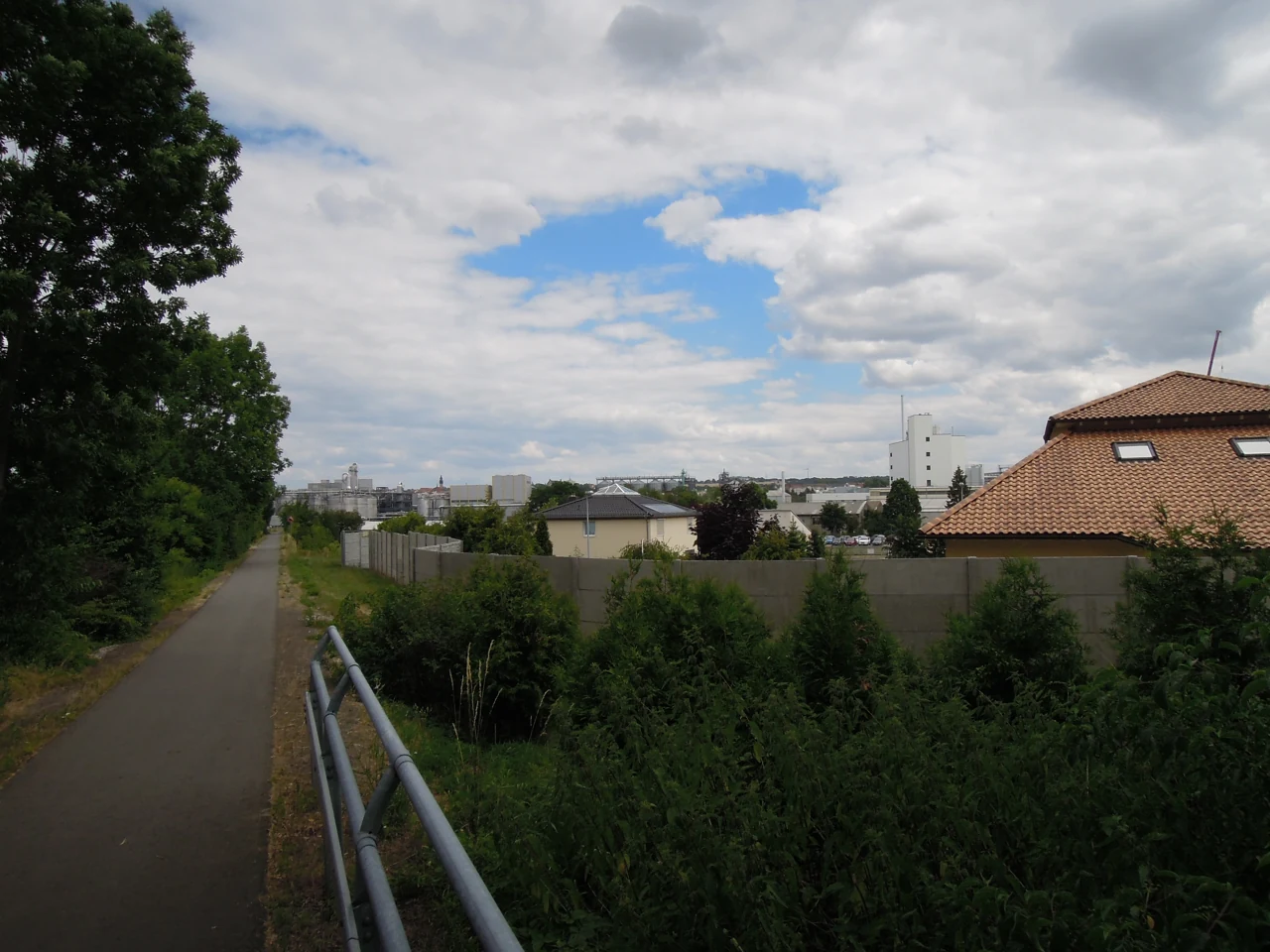 Southeast view over Zeitz from the Zuckerbahn cycle path, 2019