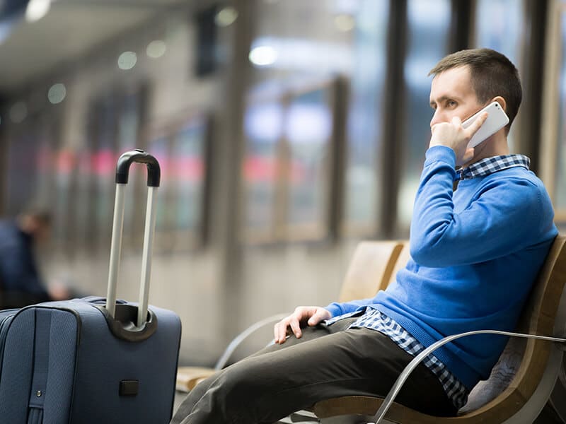 Uçakta Cep Telefonu Kullanımına Neden İzin Verilmiyor?