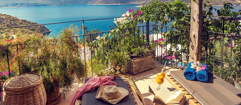 Fidanka Otel: Kalkan'da Begonvil Kokulu Masalsı Bir Atmosfer